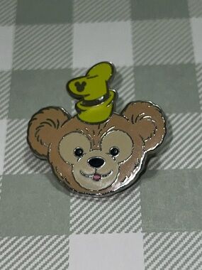 Disney Duffy Bear in Goofy Hat Pin
